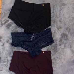 Victoria’s Secret Underwear Bundle NWT Size XL
